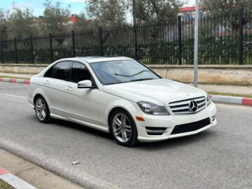 Mercedes Benz C300 4matic 2012