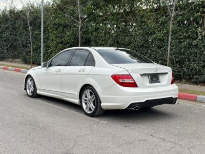 Mercedes Benz C300 4matic 2012