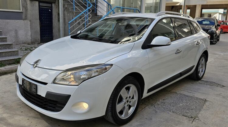 Renault Megane 1.5 Nafte Viti 2010 Me Dogane..