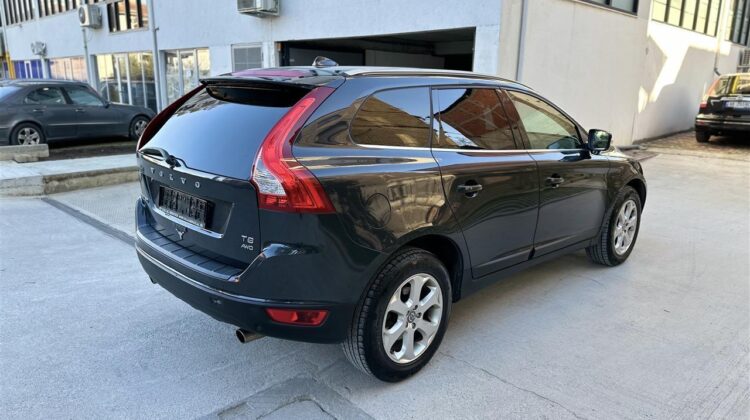 Shitet volvo xc60 viti 2012 e sapo ardhur benzin T6