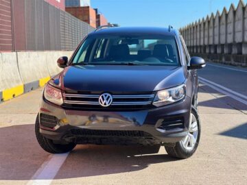 VOLKSWAGEN TIGUAN 2.0 tsi 2016