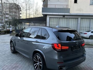 BMW X5 look //M xdrive full opsion