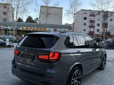 BMW X5 look //M xdrive full opsion