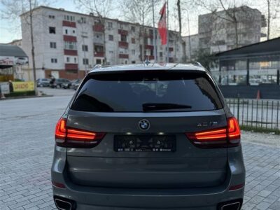 BMW X5 look //M xdrive full opsion