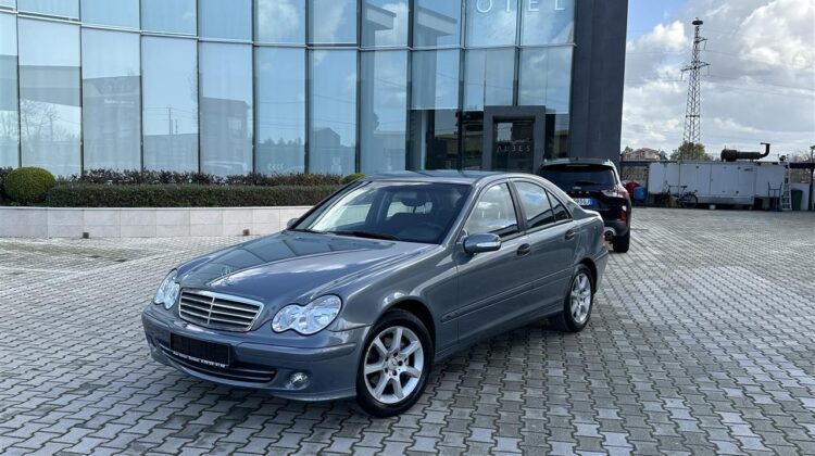 MERCEDES. BENZ C. 200 NAFTE. SUPER SUPER