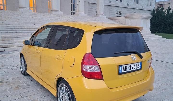 SHITET HONDA JAZZ benzine/gaz