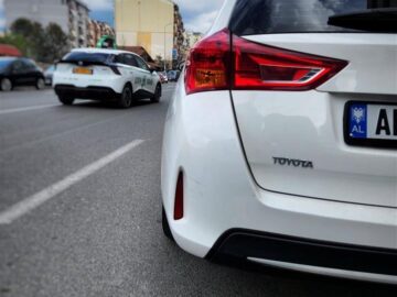 Toyota Auris 1.4 Nafte D4D – Station Wagon ??