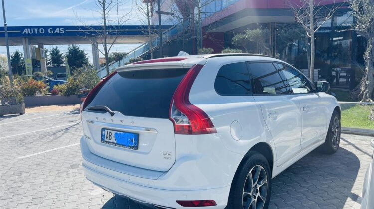 Volvo XC60 D4 AWD 2015