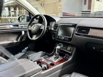 VW Touareg 2012 Okazionnn