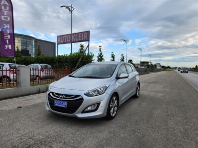 Hyundai I30 2012 1.6d 5400€