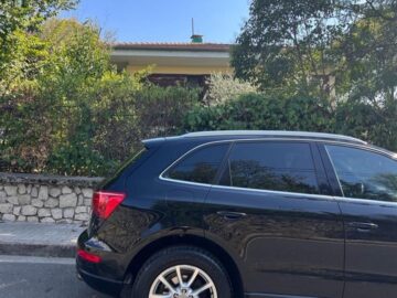 Audi Q5 jepet me qera. SUV for rent albania. Luxury SUV rent