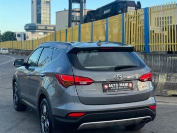 Hyundai Santa Fe 2.0 nafte 2015