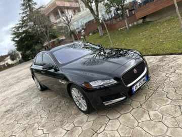 Jaguar XF Prestige Nafte 2.0