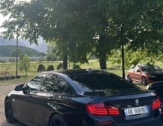 SHITET OKAZION BMW 528I 3.0aspirato Gaz 100%