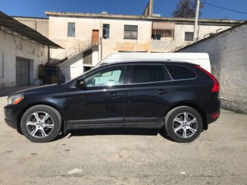 Shitet Volvo XC60 T6 2011 Benzinë