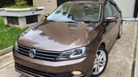 *VW JETTA Premium.*