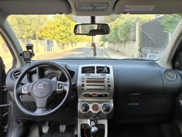 2010 Toyota Urban Cruiser 1.33 Benzine