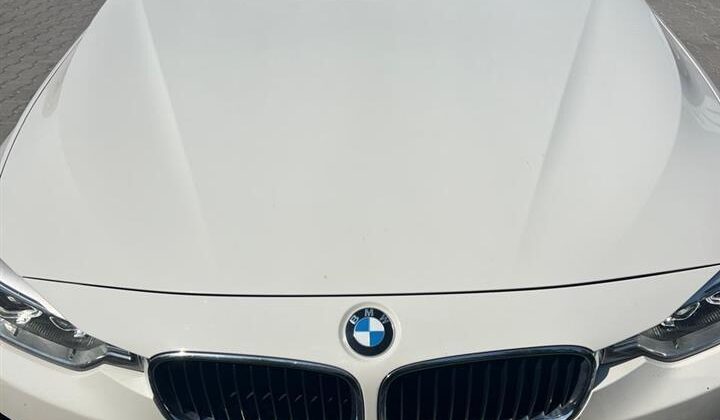 Bmw 320 Viti prodhimit: 2013 Motorr:2.0 Nafte