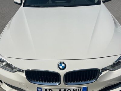 Bmw 320 Viti prodhimit: 2013 Motorr:2.0 Nafte