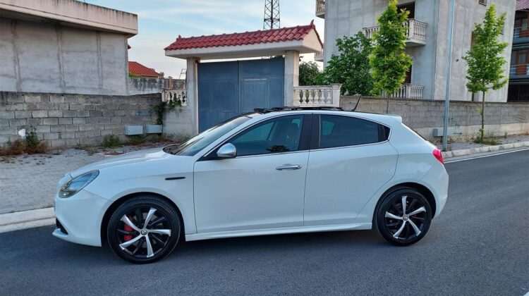 Alfa Giulietta Sport 2013 2.0Naft 4porta