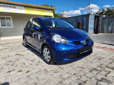 SHITET TOYOTA AYGO 2008 AUTOMAT 1.0 BENZINE