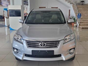 Toyota Rav4 2011 2.2 Nafte Automatike 43.000Km