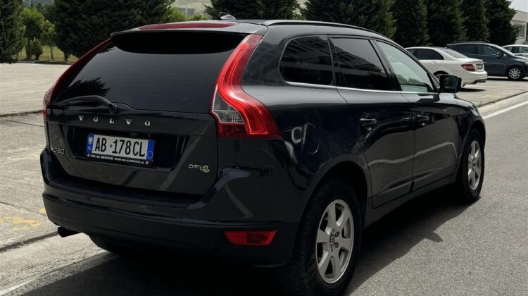 Volvo Xc60 2.0 Nafte