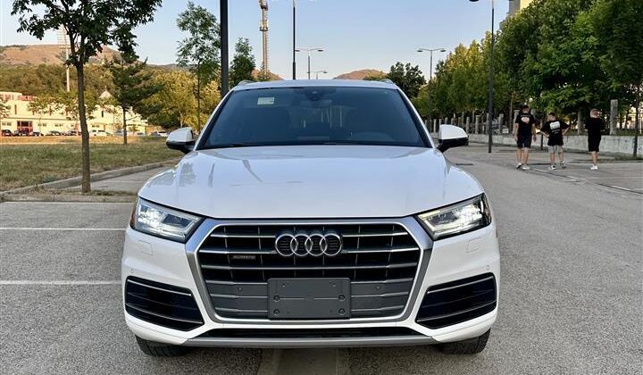 AUDI Q5 2.0TFSI 2018