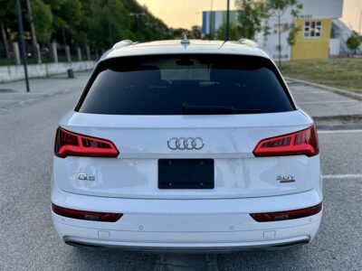 AUDI Q5 2.0TFSI 2018