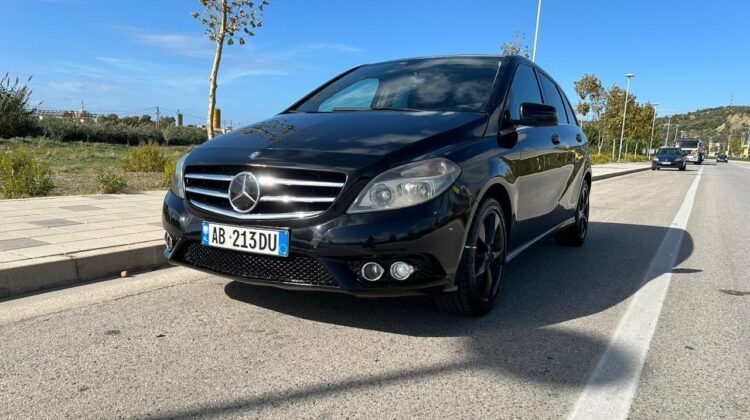 MERCEDES B-CLASS