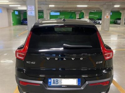 Shitet VOLVO XC40 Incription Motorr 2,0 Nafte Viti 2020