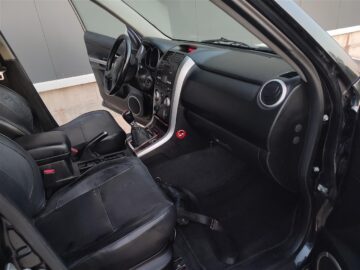 Suzuki Grand Vitara 1.9 nafte, 4×4, Lekure, Baxha