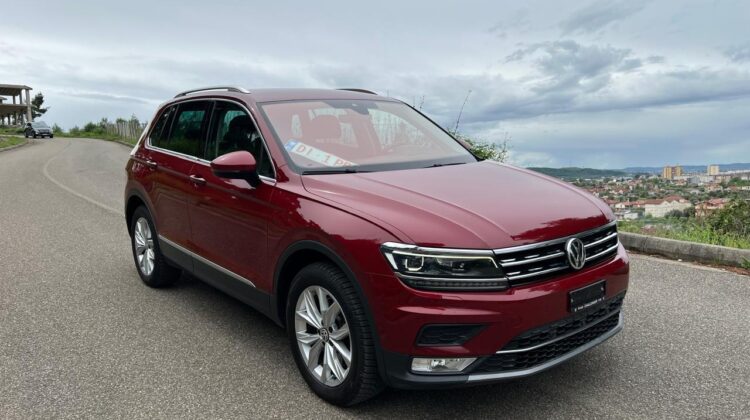 TIGUAN 2.0 TDI / SCR DSG /4MOTION HINGLINE / MEGA FULL