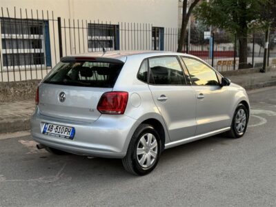 volkswagen polo 2011 benzin 1.4 manual