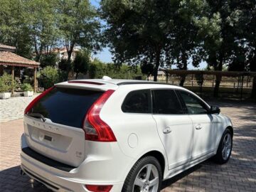 VOLVO XC60 2.4 R DESING