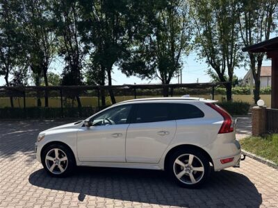 VOLVO XC60 2.4 R DESING