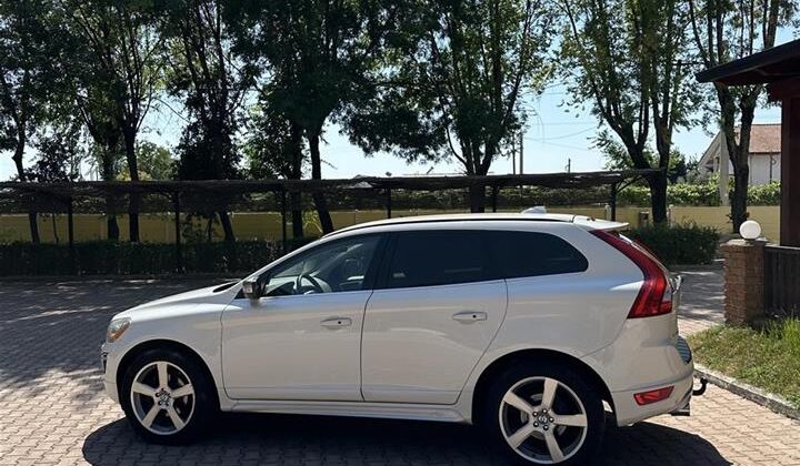 VOLVO XC60 2.4 R DESING