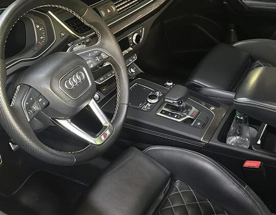 Audi SQ5 2018