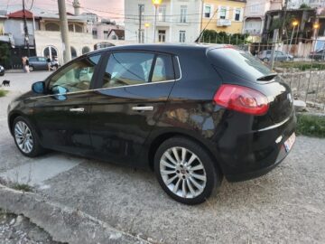 Fiat Bravo (GAZ-benzine) me qera