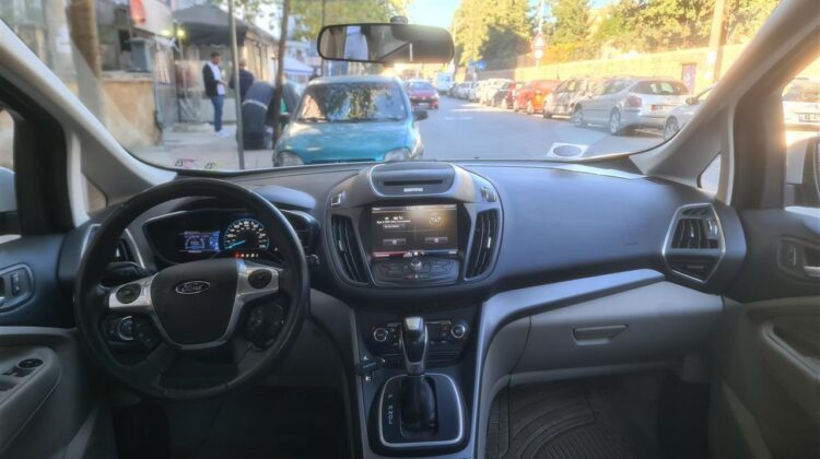 Ford C-Max Hybrid