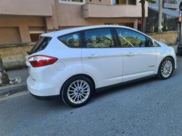 Ford C-Max Hybrid