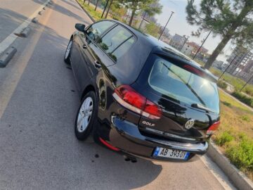 GOLF 6 2.0 NAFTE MANUAL 2010