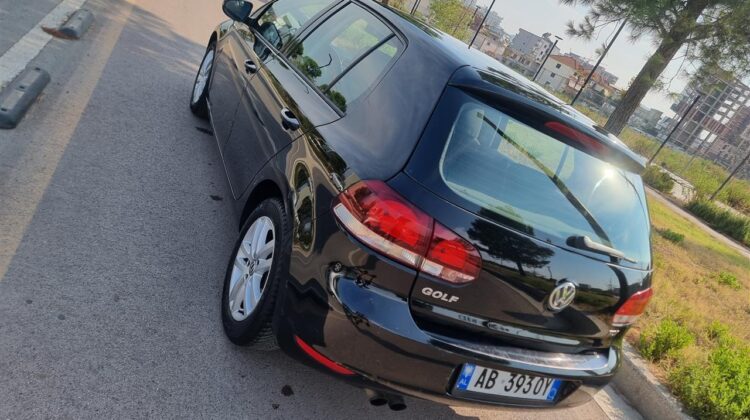 GOLF 6 2.0 NAFTE MANUAL 2010