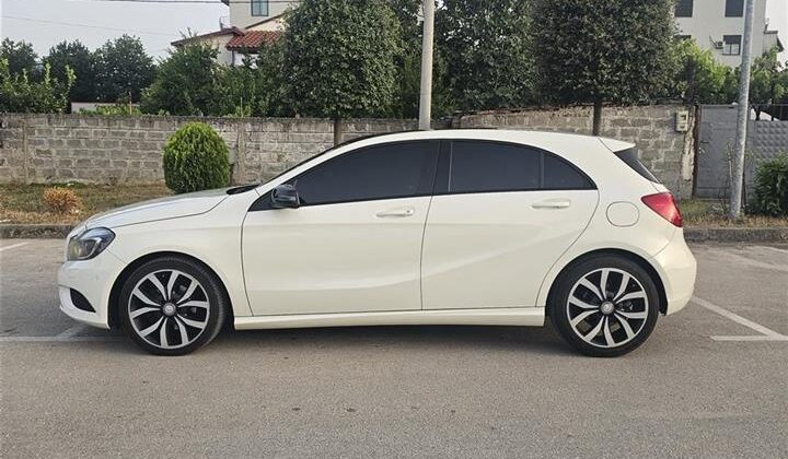 Mercedes-Benz a clas