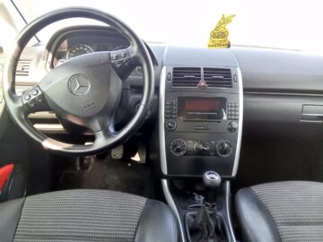 MERCEDES BENZ A-CLASS 200 CDI AVANTGARDE