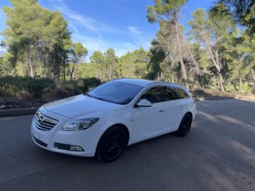 Opel Insignia 2.0 Naft automar super