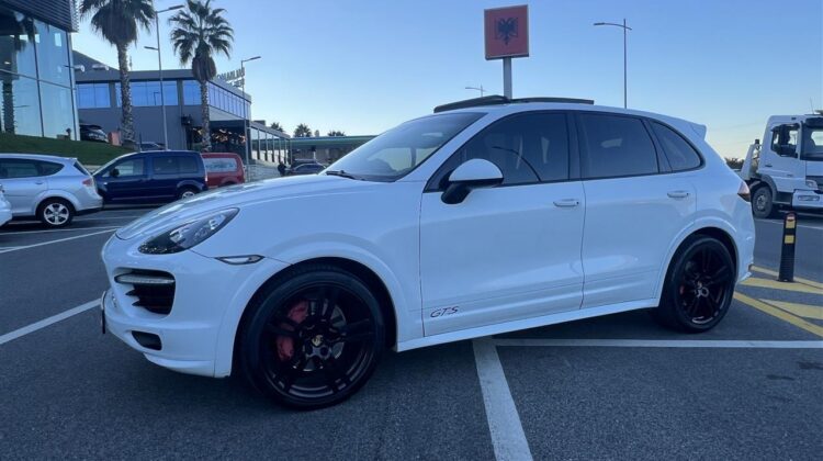 Porsche Cayenne GTS