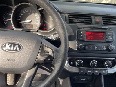 Shitet Kia Rio 1.1 nafte manual 2013