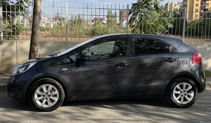 Shitet Kia Rio 1.1 nafte manual 2013