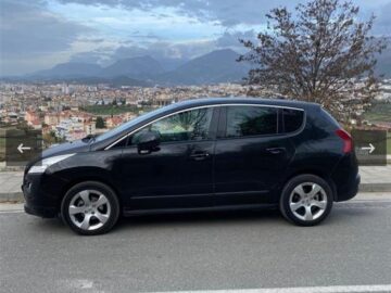 Shitet peugeot 3008 viti 2012